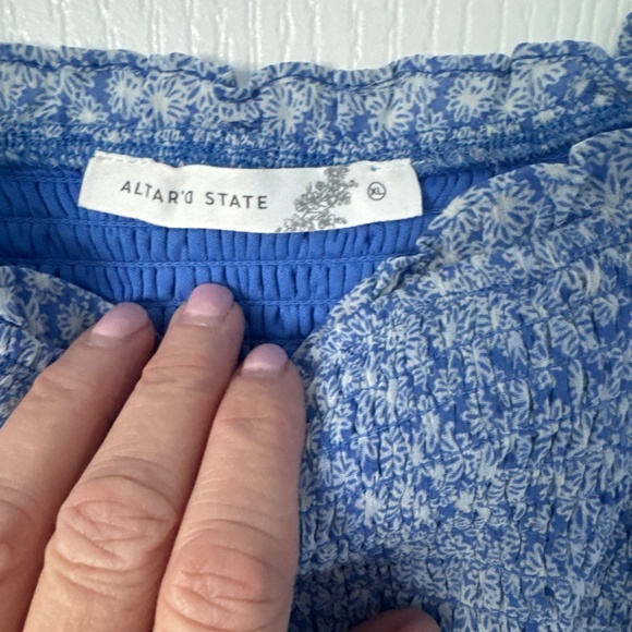 Blue smocked midi dress - Picture 3 of 3